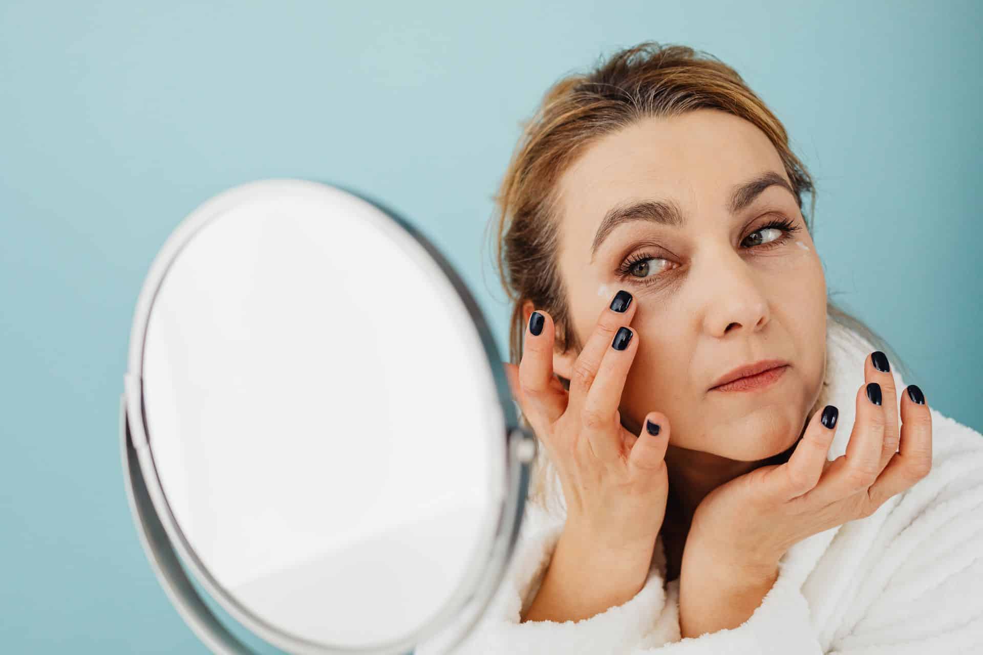 Under-Eye Bags vs Puffy Eyes: How to Choose the Right Treatment