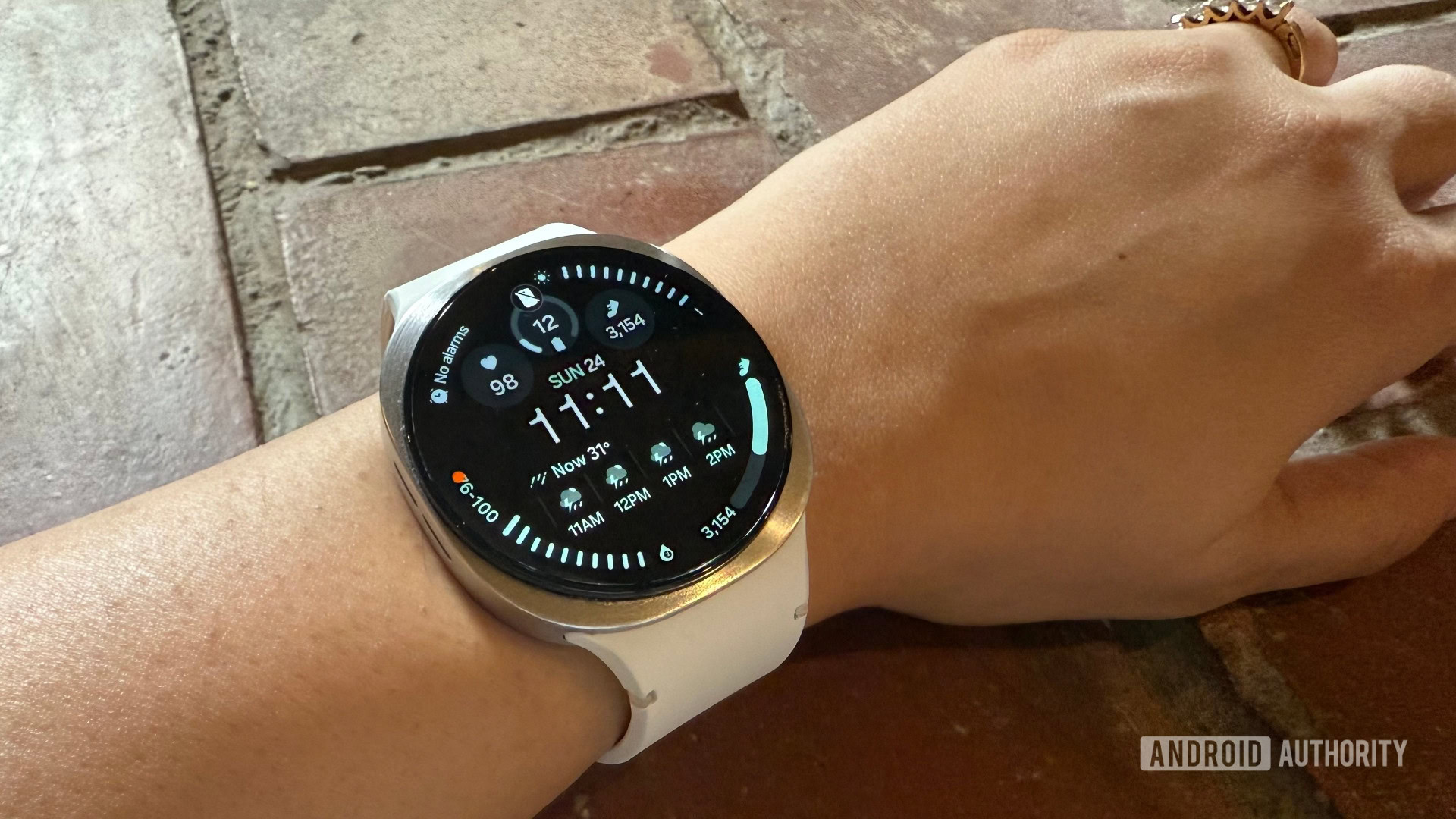 Galaxy Watch 8 Prime Day Deals: 40mm vs Classic 46mm Compared