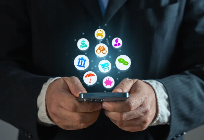 Web Apps vs Mobile Apps: Choosing the Right Platform for Your Business