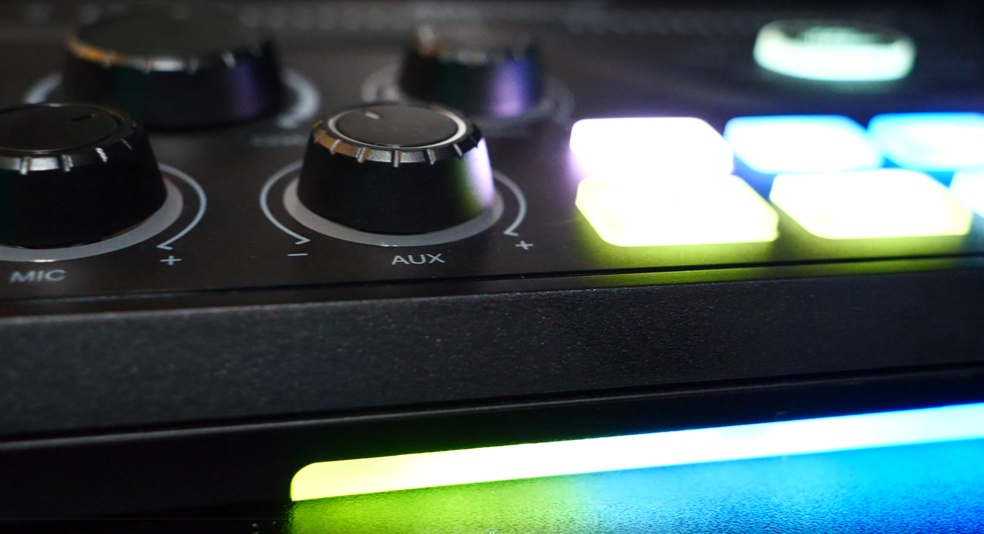Budget Audio Interfaces and Mixers for Creators: FIFINE vs Maono