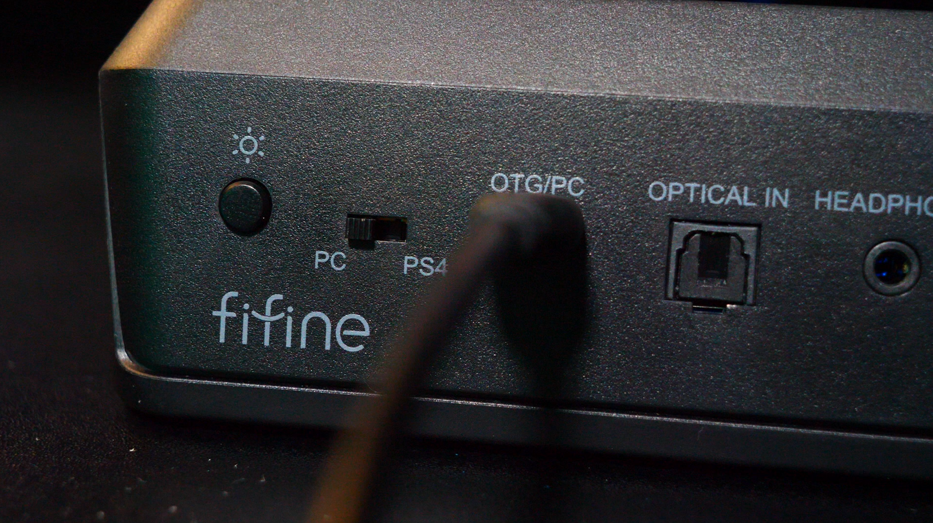 Budget Audio Interfaces and Mics That Sound Like a Studio