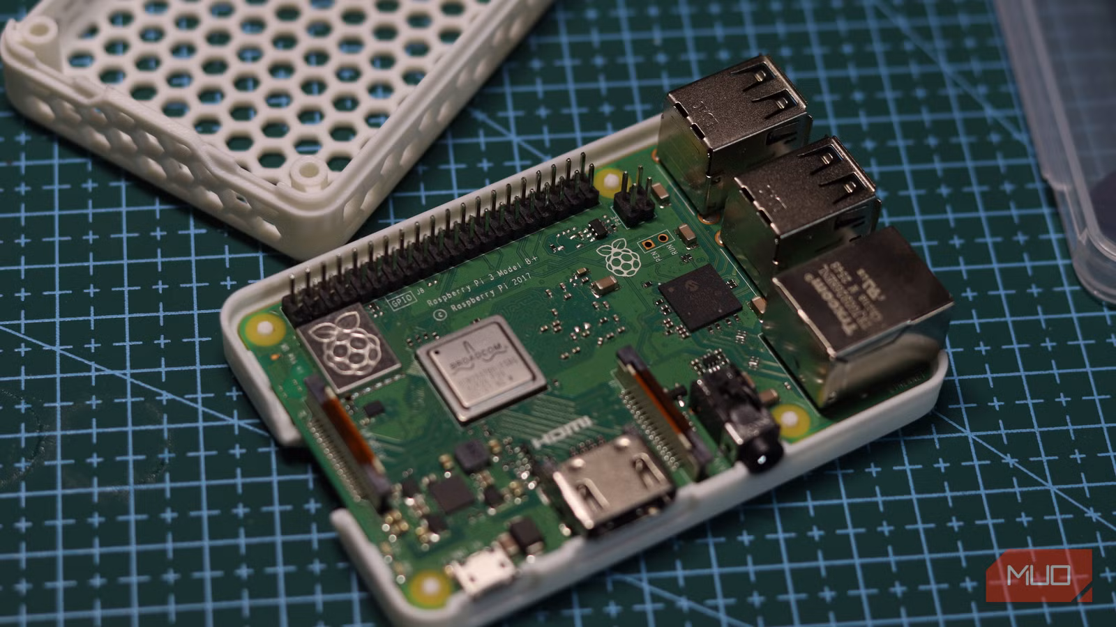 Raspberry Pi vs Full PCs: Smarter Hardware for Home Tasks
