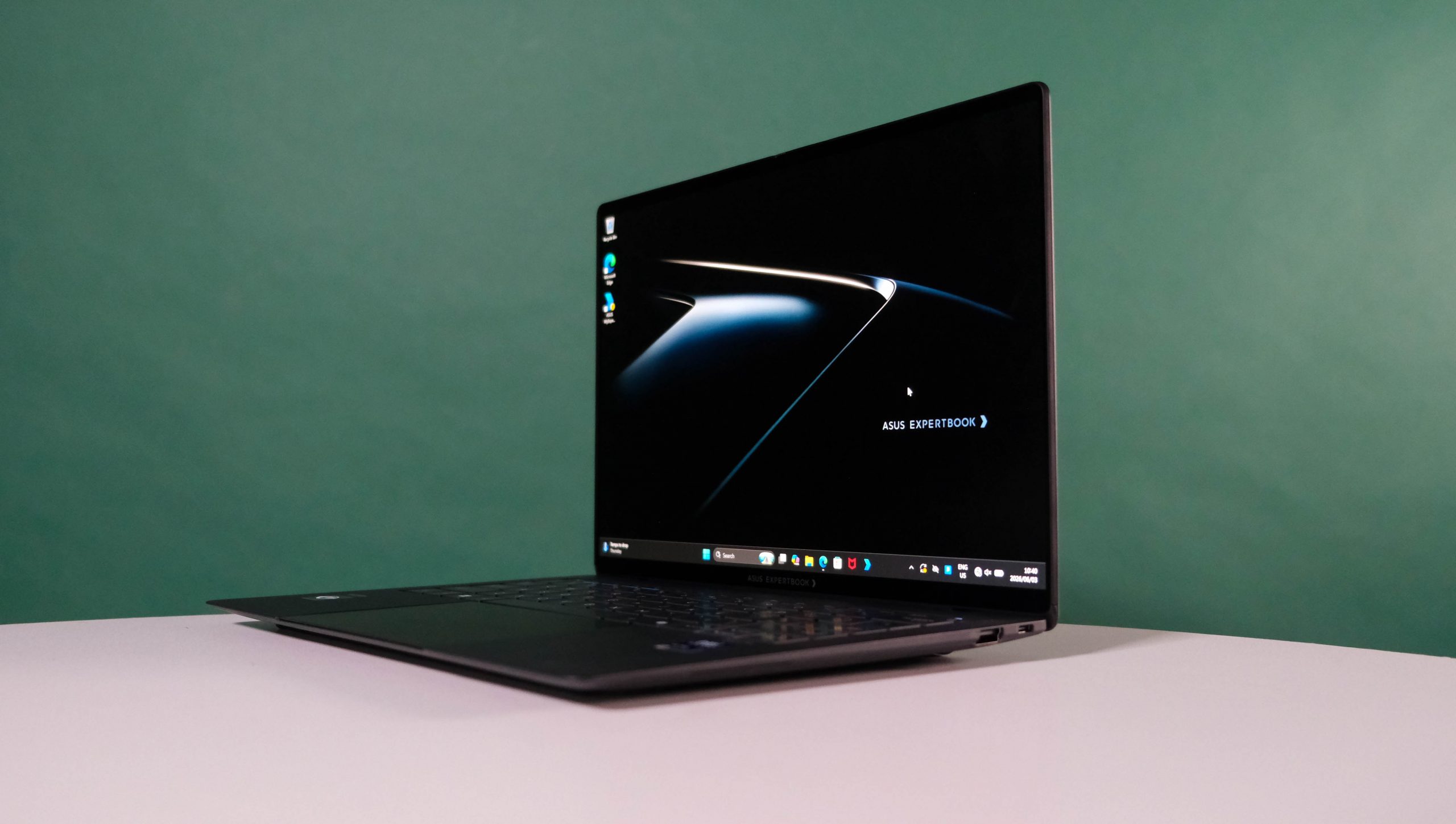 ASUS ExpertBook Ultra Redefines Durable Business Laptops with Nano-Ceramic and 3K OLED
