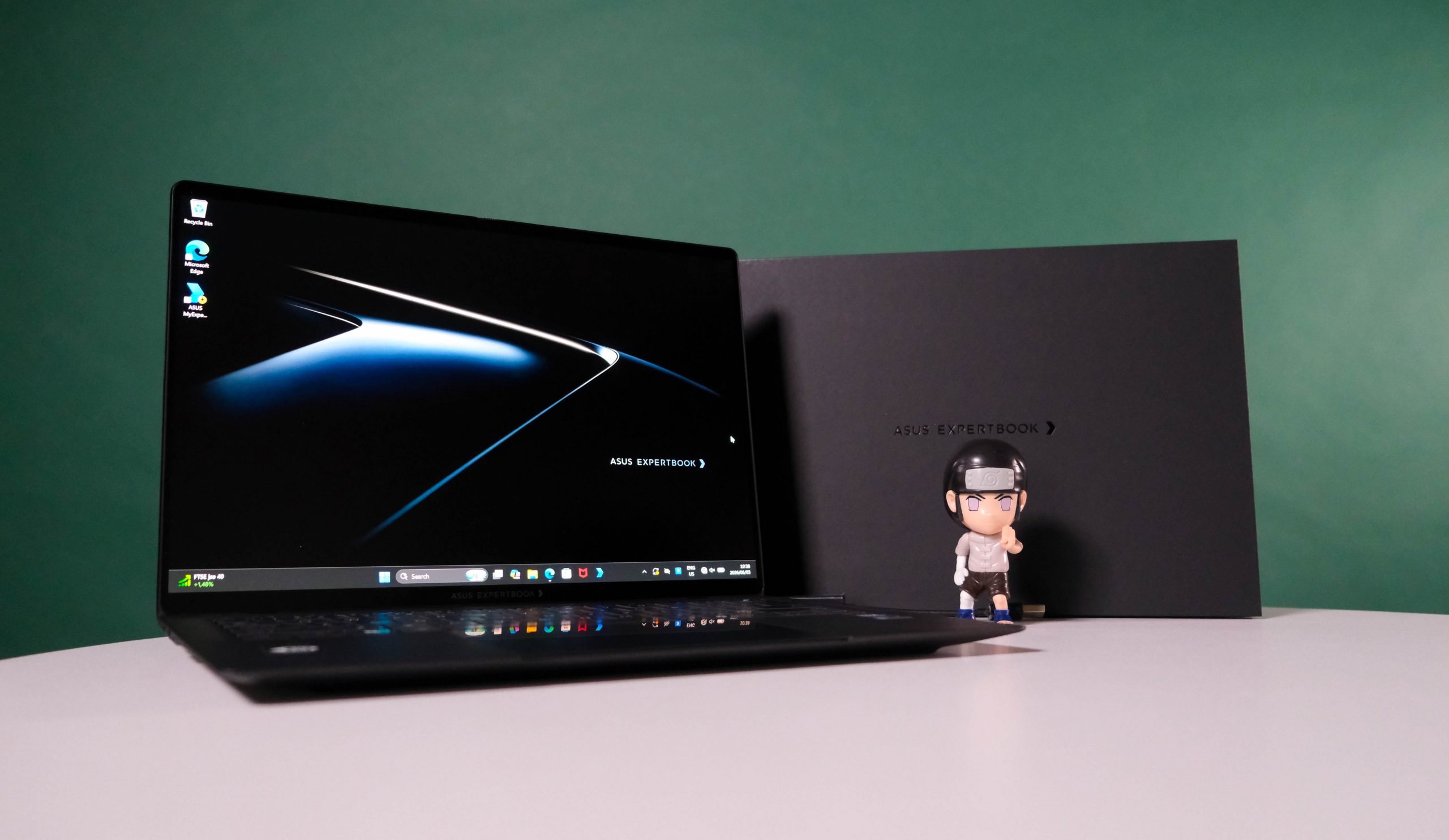 ASUS ExpertBook Ultra Redefines Durable Business Laptops with Nano-Ceramic and 3K OLED