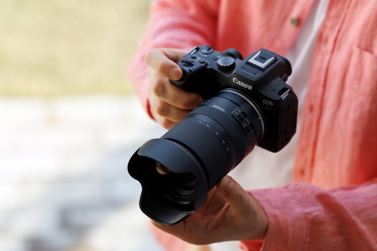 Tamron’s f/2.8 Zooms Are Rewriting the APS-C Rulebook