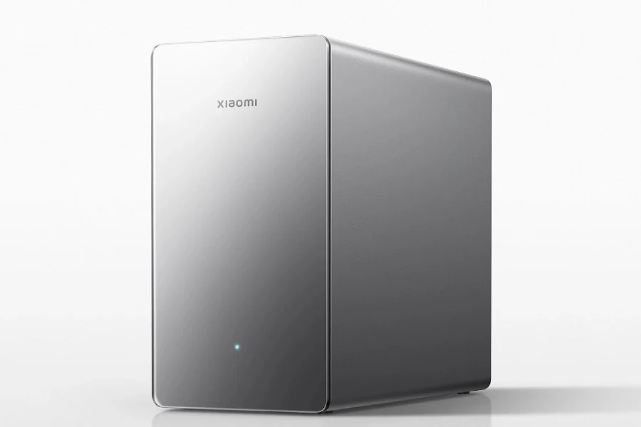 Consumer Tech Giants Are Finally Eyeing NAS Storage