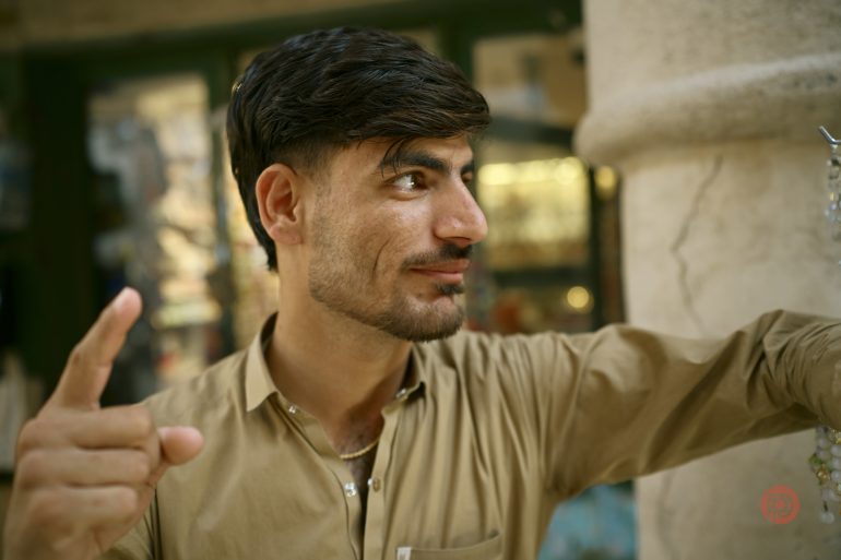 Why This 28mm Prime Lens Outperforms Your Smartphone Camera