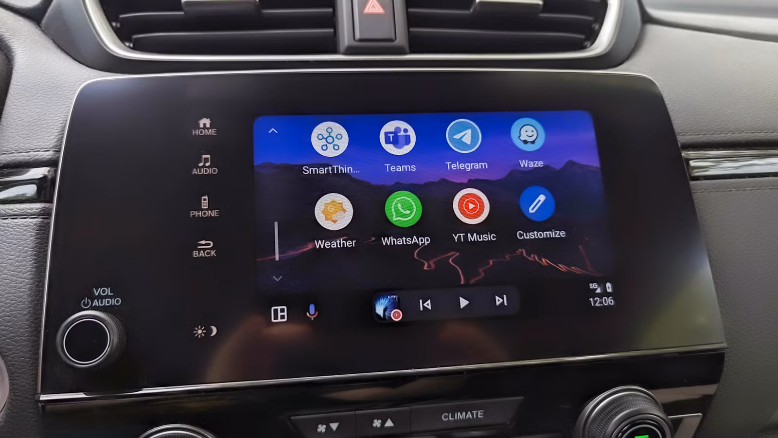Which Android Auto Apps Actually Matter: A Practical Guide to Cutting the Clutter