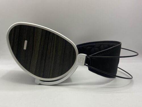 Dan Clark Audio Aeon Core vs Noire X: Best Closed-Back Planar for Your Ears