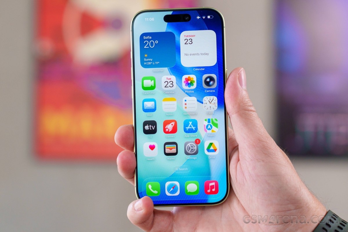 iPhone 18 Pro Max Battery Split: eSIM vs Physical SIM Explained