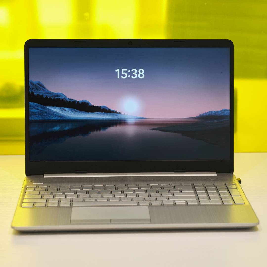 Microsoft Gives Windows 10 Users Another Year of Free Security Updates