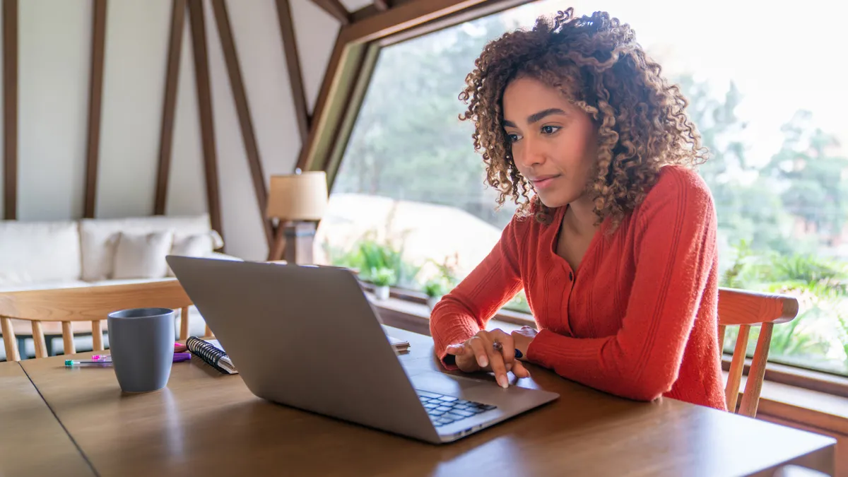 Two New AI Assistants Are Automating Your Device Tasks—Here’s How They Compare