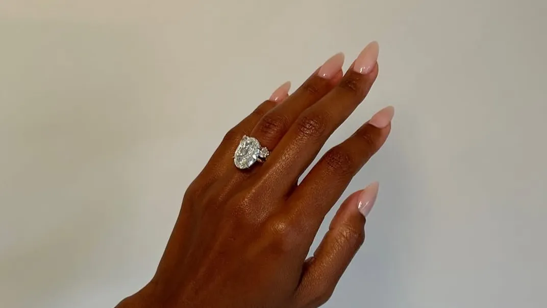 Quiet Luxury Nails: Nude Manicures As A Timeless Power Move