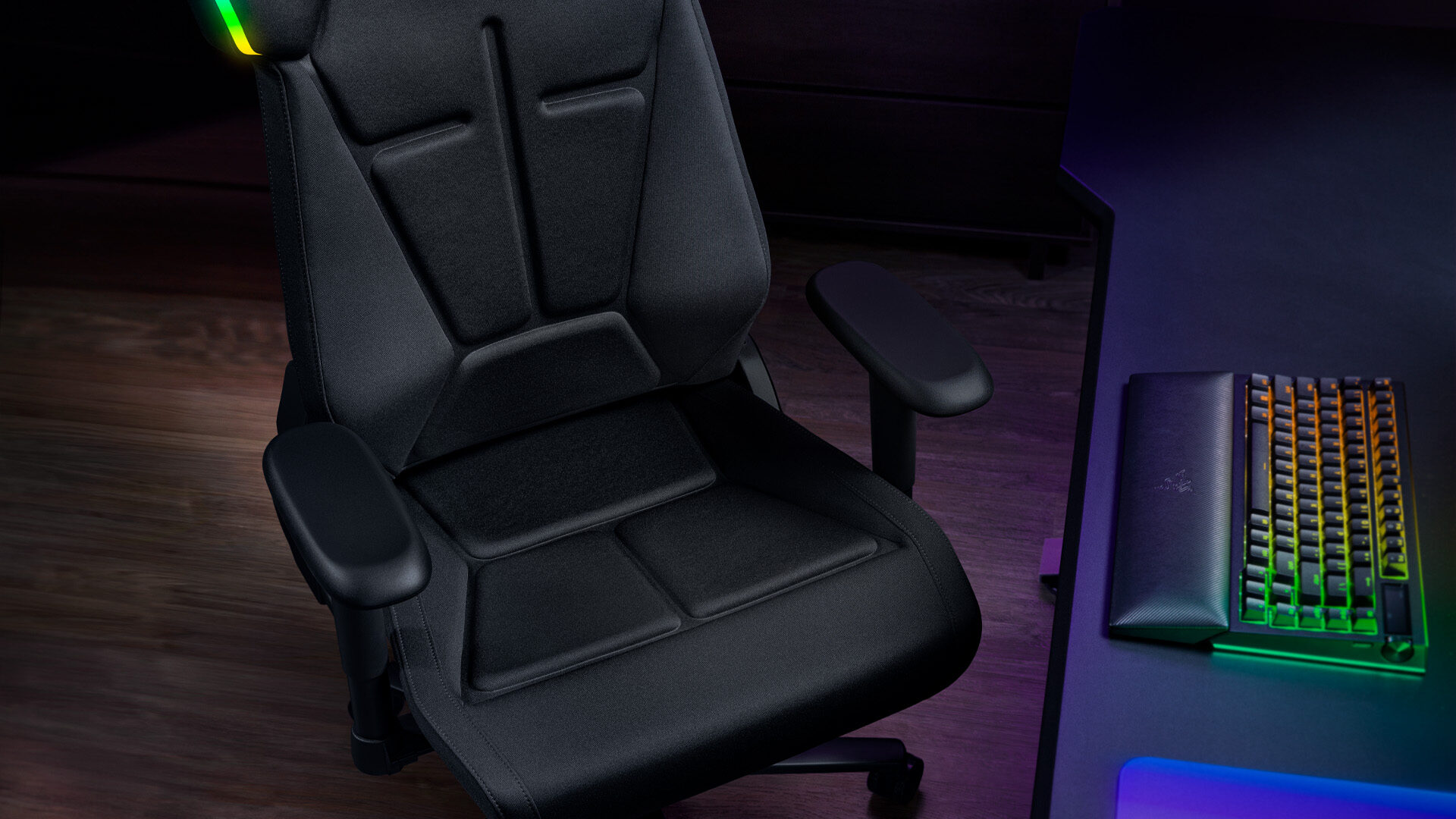 Razer Soma Chroma Chair Turns Your Seat Into the Setup