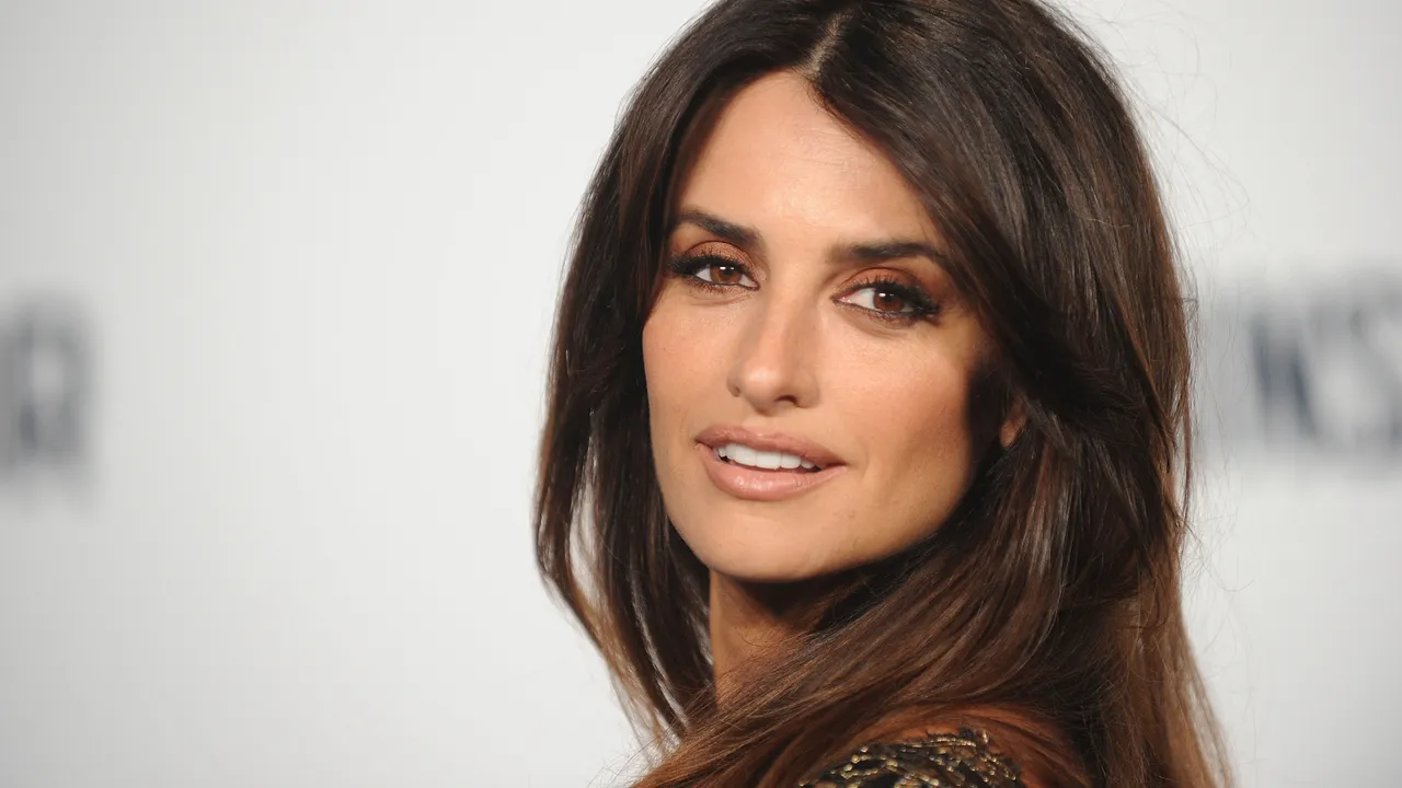How to Style the Weekend Bob for Effortless Texture