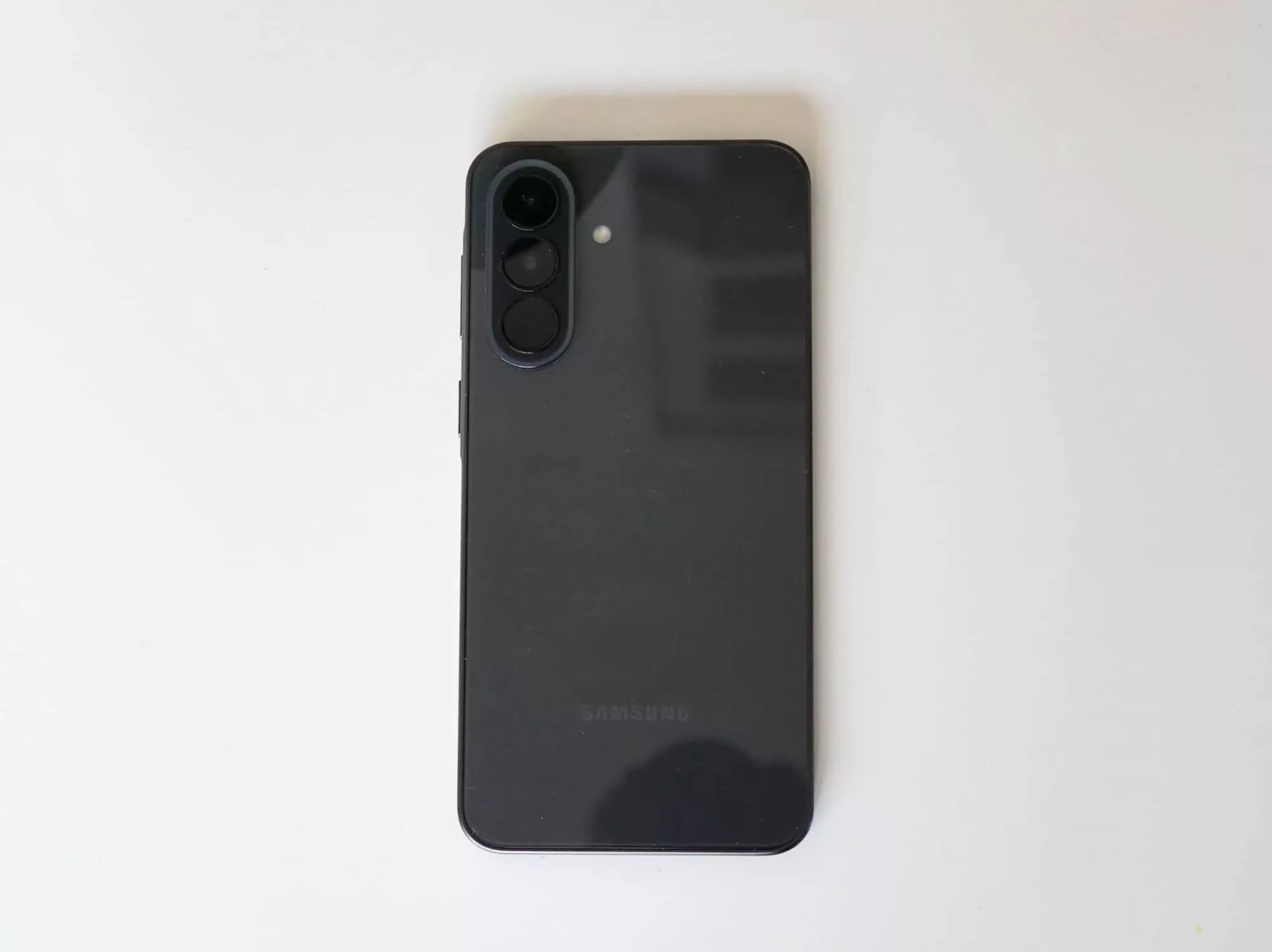 Galaxy A37 Review: Premium Looks, Budget-Level Power