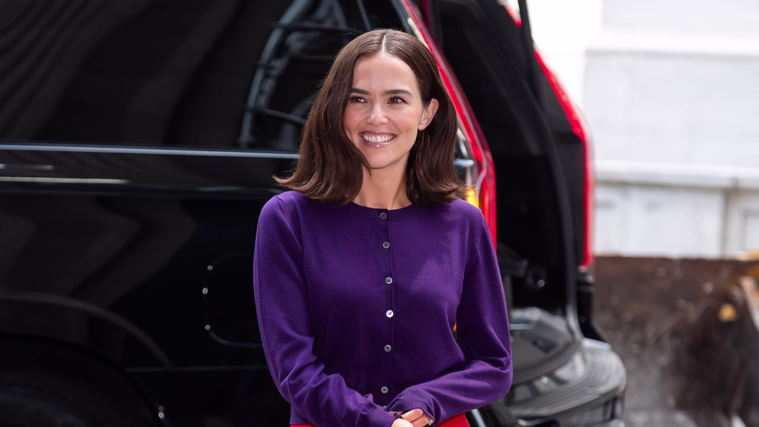 Plum and Tomato Red Are Replacing Monochrome Summer Lips
