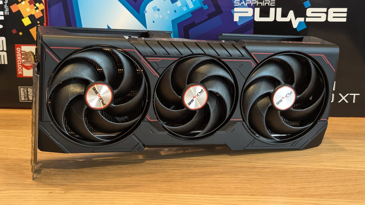 AMD and NVIDIA Mid-Range GPU Price Drops: RX 9070 XT vs RTX 5080