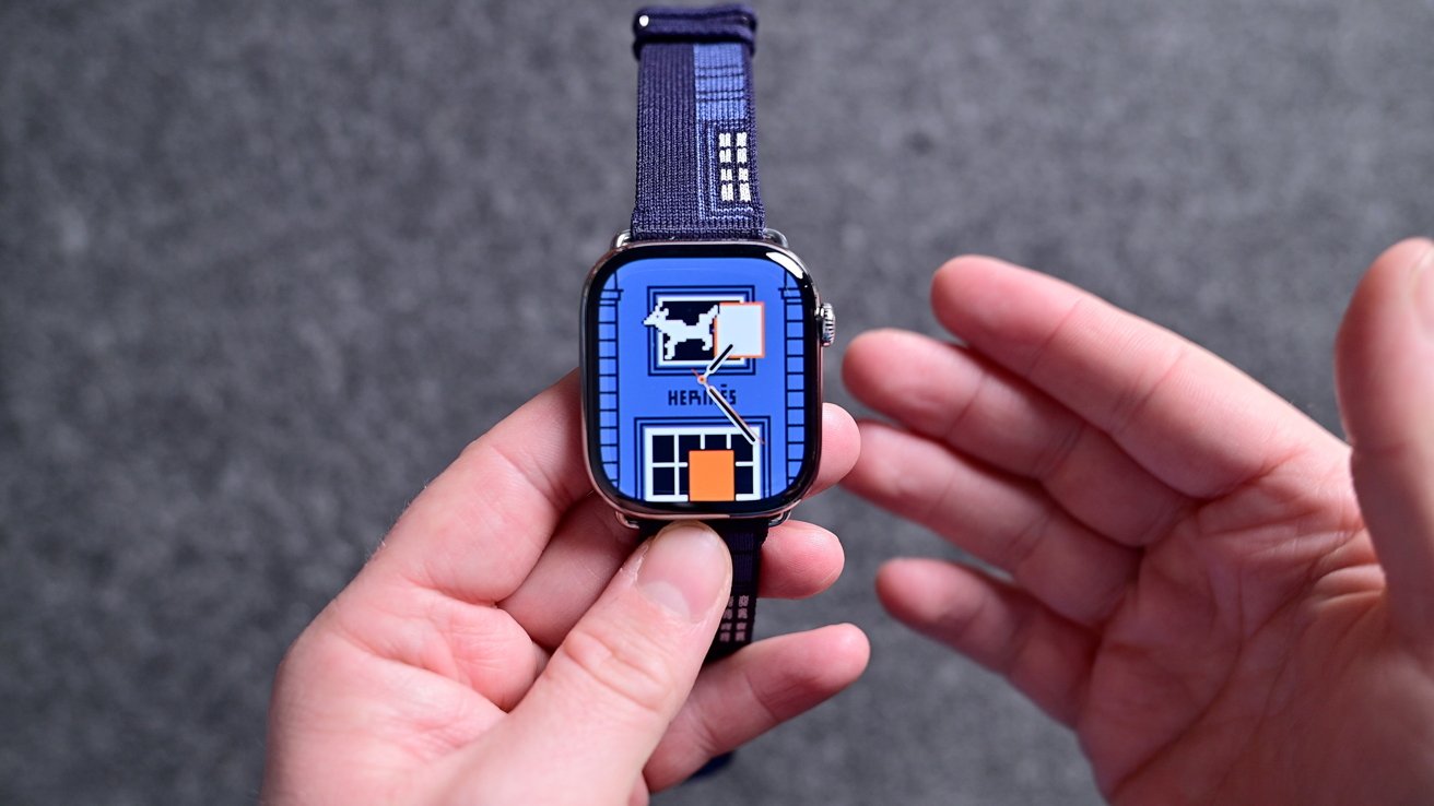 Apple Watch Redesign Could Make Your Band Collection Obsolete