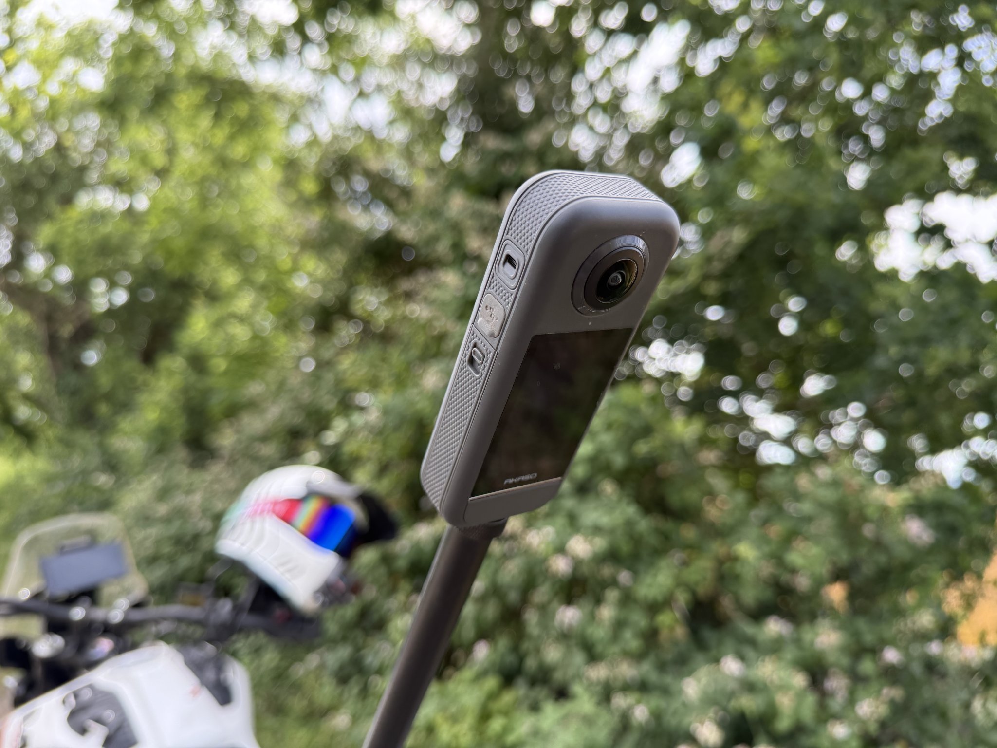 Akaso 360 and Insta360 X6 Escalate the 360 Action Camera Fight