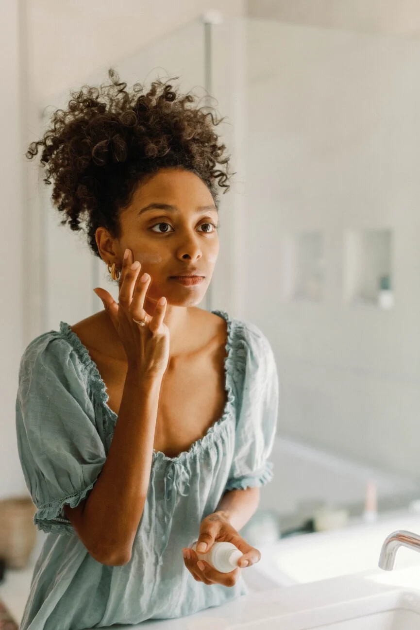 The Complete Eye Cream Guide for Fine Lines, Puffiness and Hooded Eyes