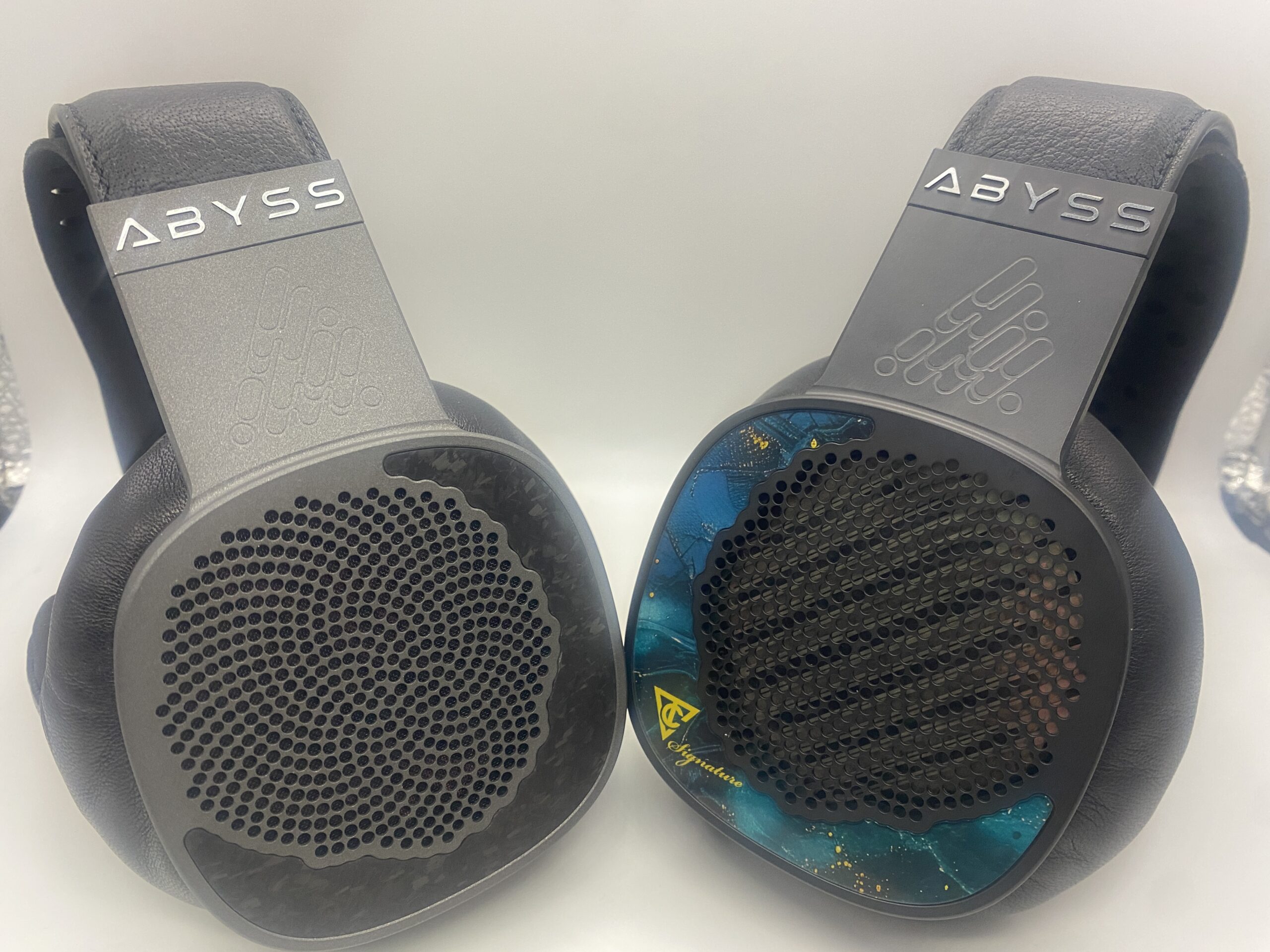 Abyss Diana MRx vs Dan Clark Noire X: Bass, Space and Isolation Compared