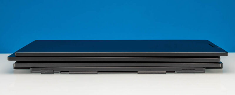 15-in-1 Docking Stations vs. Portable Monitors for Desk Productivity