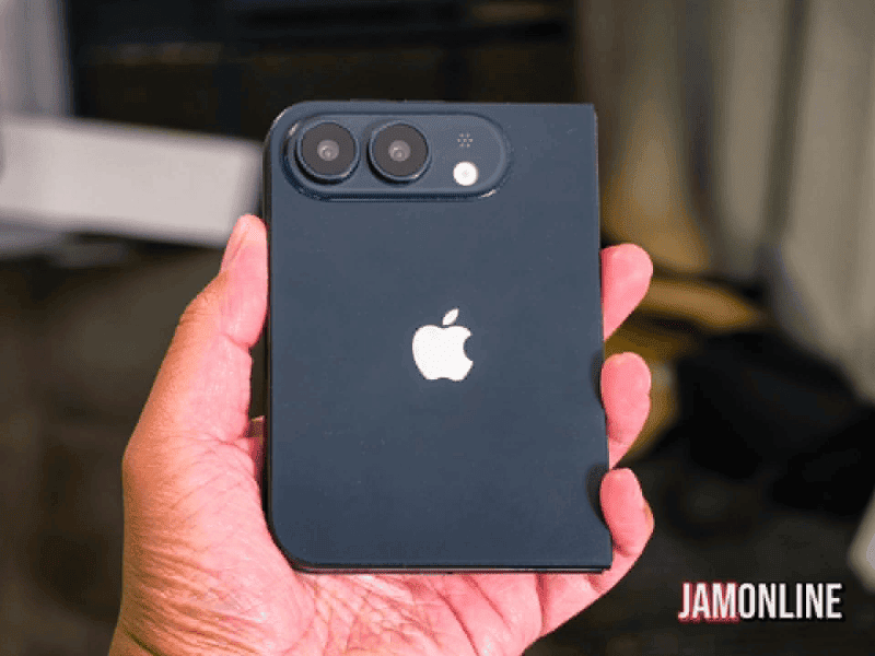 Apple’s First Foldable iPhone: Rumor vs. Reality