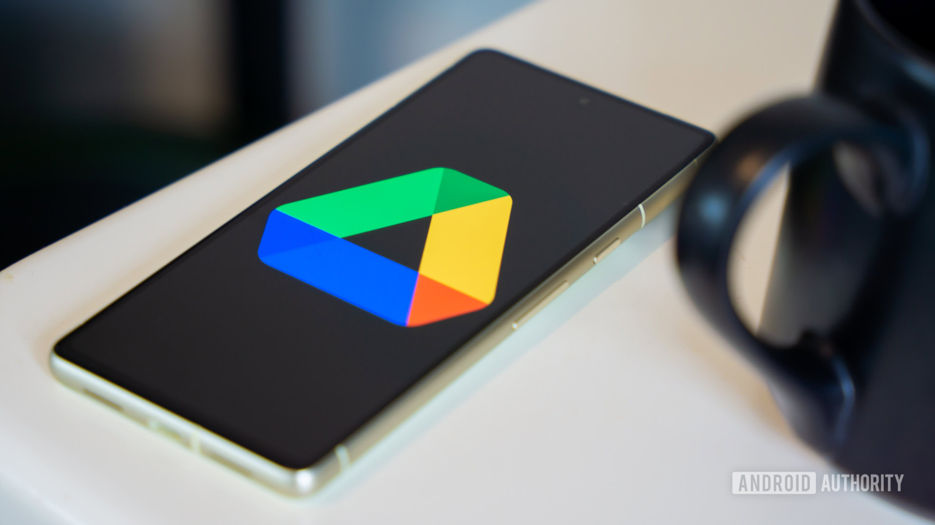 Three Apps Just Unlocked Hidden Productivity Features on Your Phone
