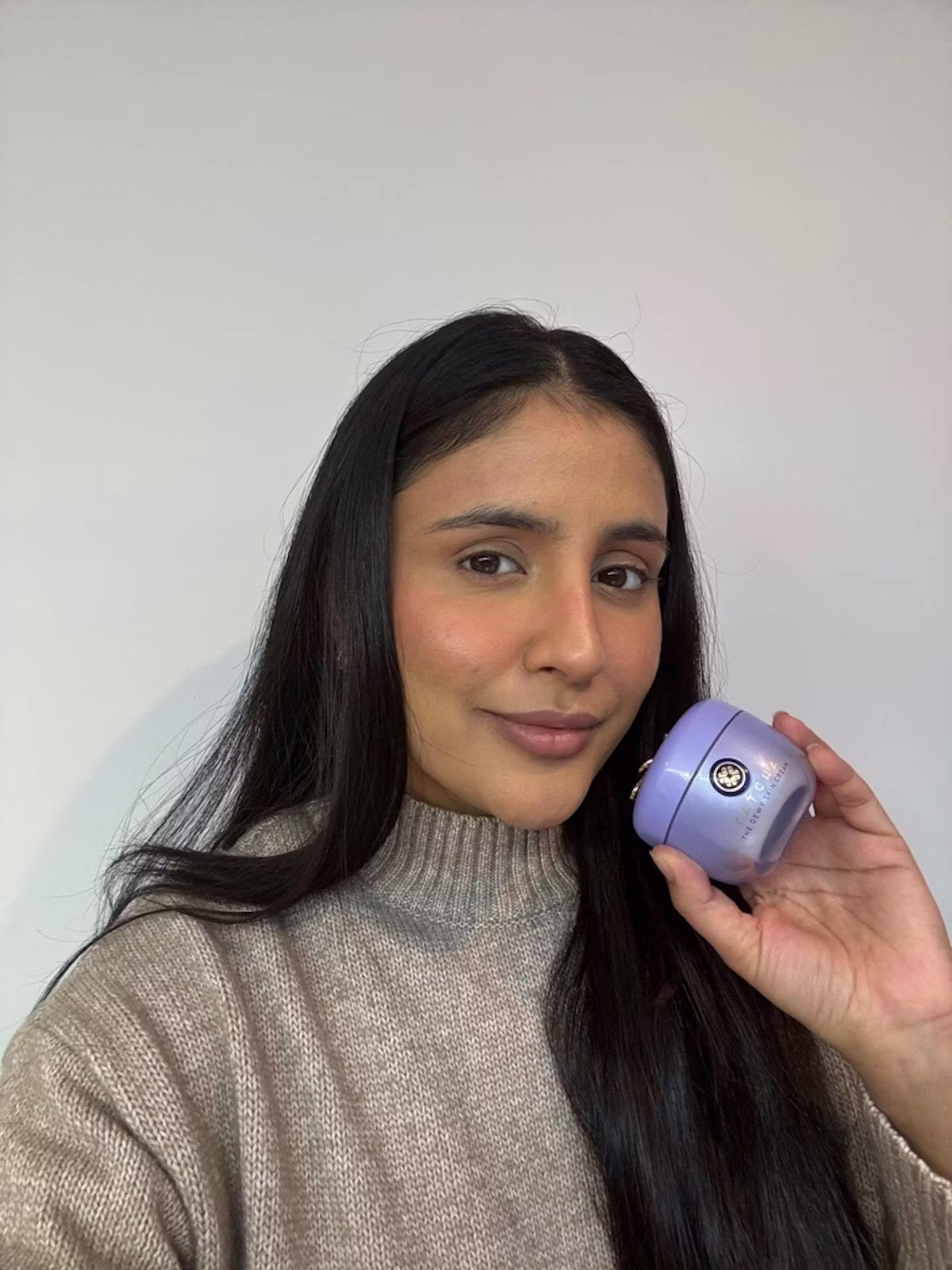 Why J-Beauty’s Soft Peel Exfoliation Is The New Gentle Standard