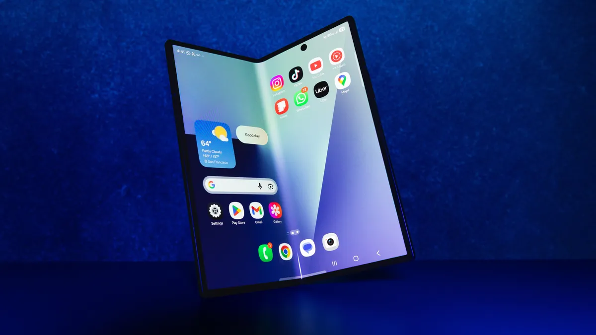 Samsung’s Galaxy Z Fold 8 Strategy: Standard, Ultra and Wide Explained