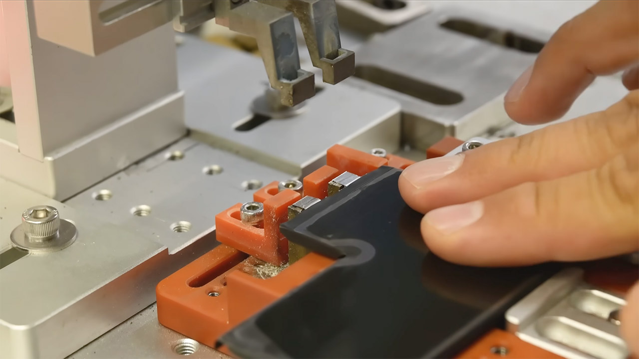 Inside the Factory: How iPhone Replacement Batteries Are Made and Tested