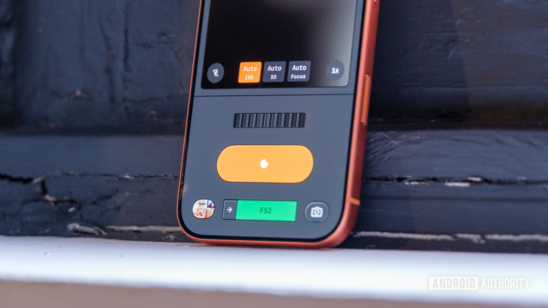 Turn Your iPhone Into a Multi-Lens Camera System With T-Mount Glass and Viewfinder Apps