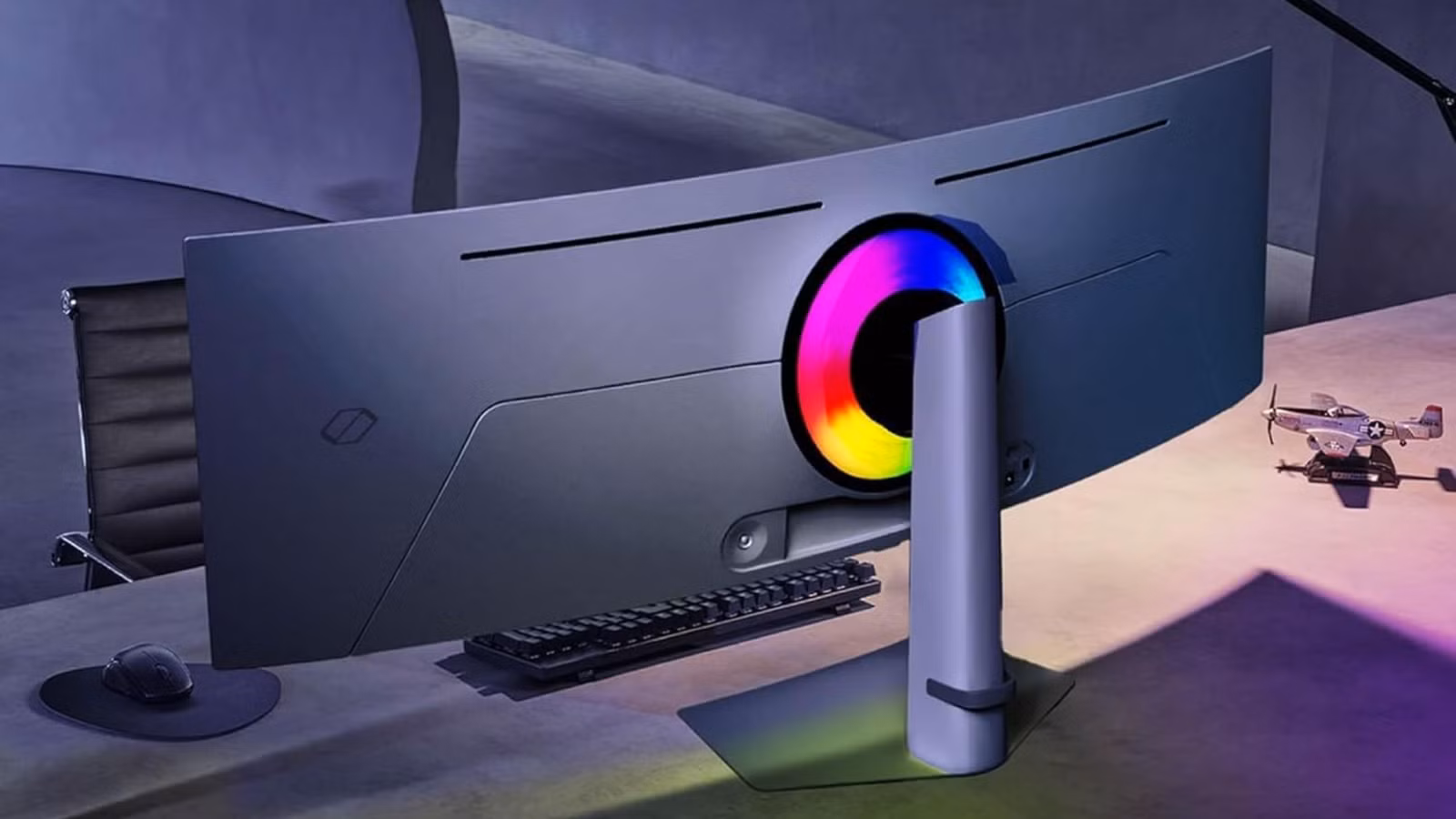 Why Designers Love OLED Monitors—but Keep an LCD for Code