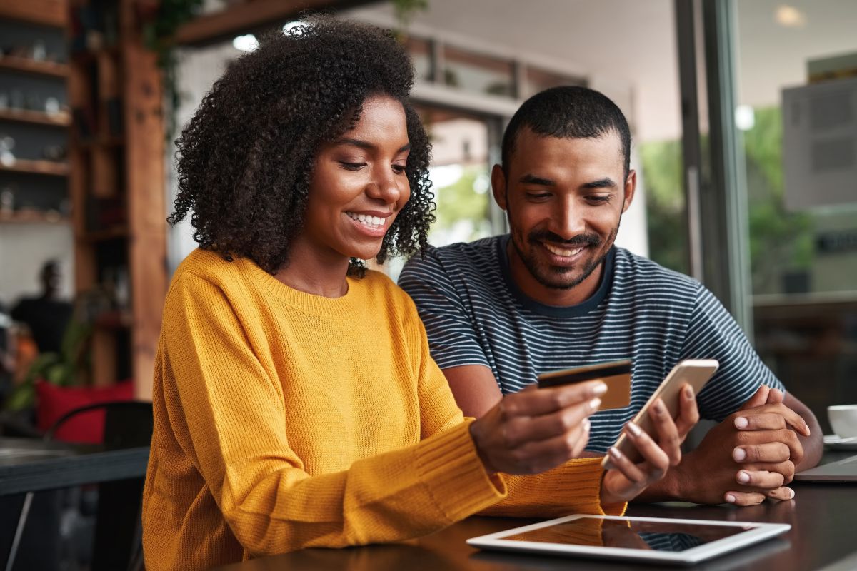How AI Is Transforming Beauty Discovery and Personalization for Makeup Shoppers