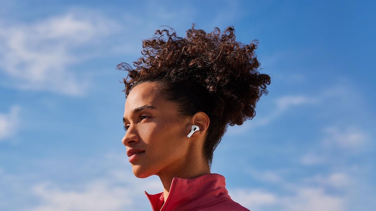 Camera-Equipped AirPods Hint at the Next Wave of Hands-Free Visual Intelligence