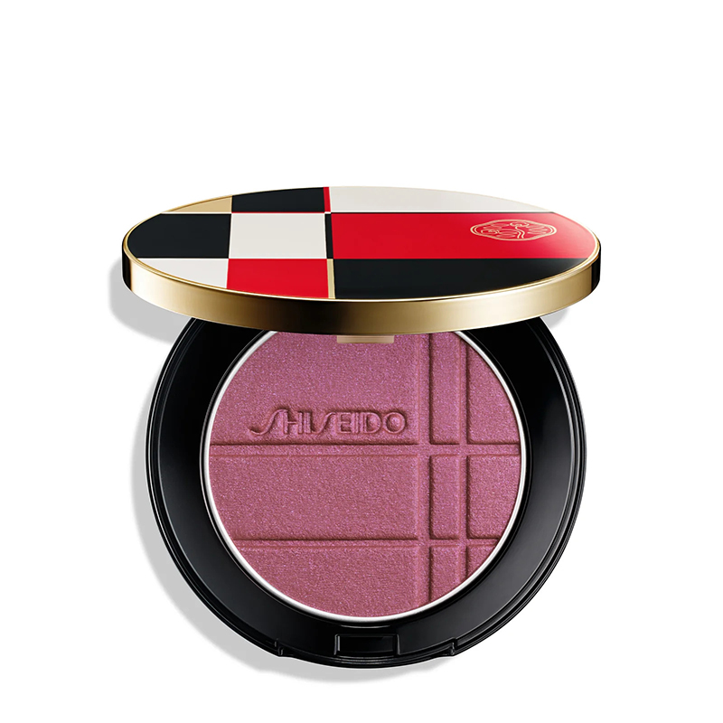 The Makeup Products Beauty Editors Would Buy Again in a Heartbeat
