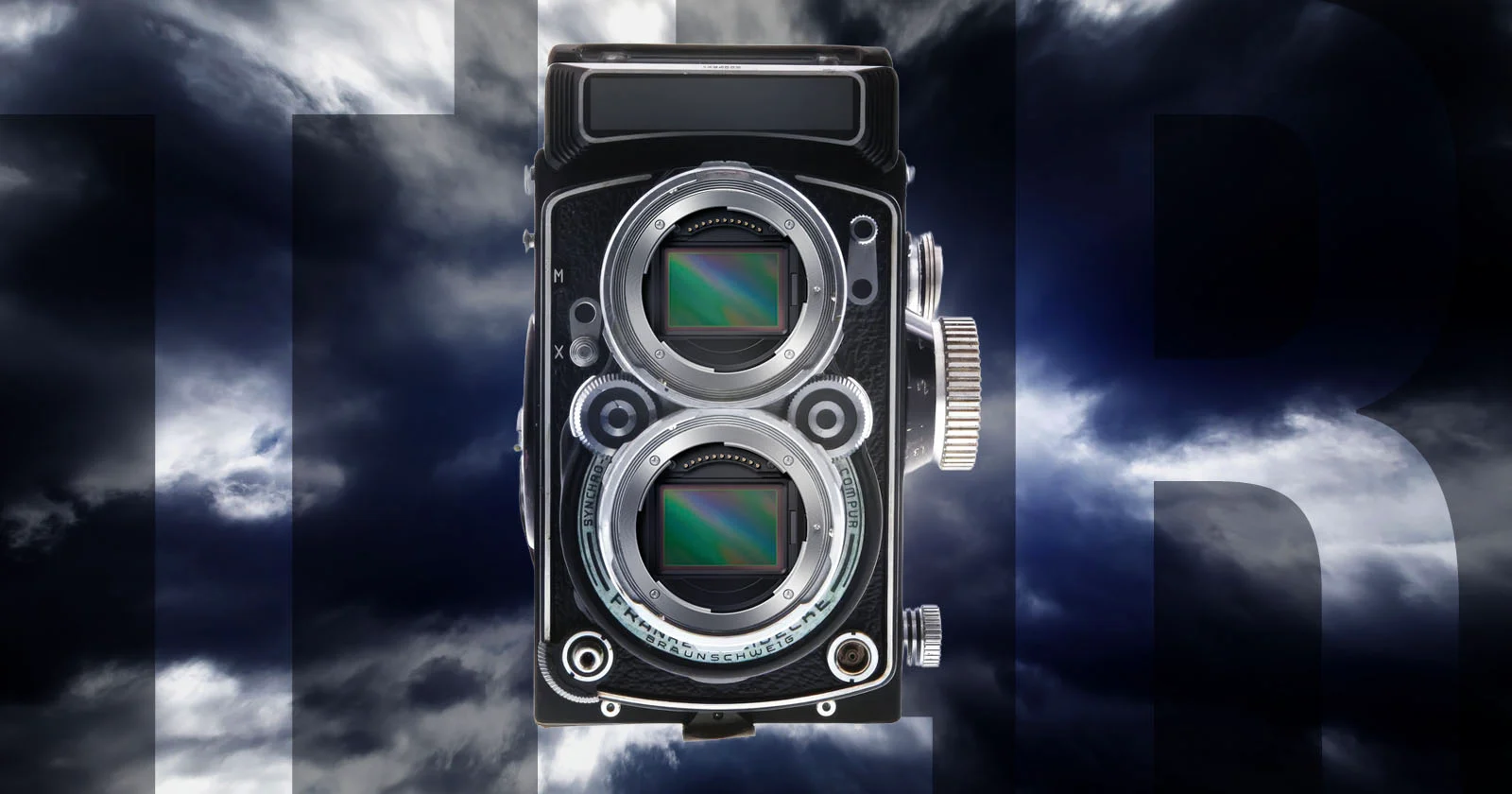 The Compact Camera Renaissance: Why Photographers Are Slowing Down Again