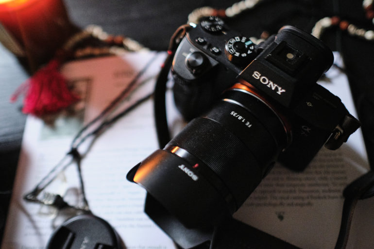 35mm Prime Lens vs 50mm vs 85mm: The Best Street and Portrait Focal Length
