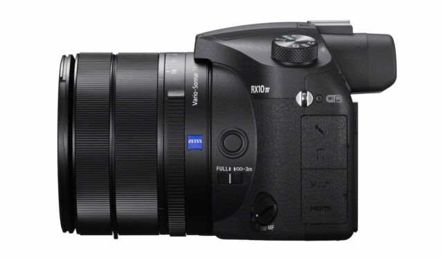 Sony RX10 V Bridge Camera Returns With Speed and Reach