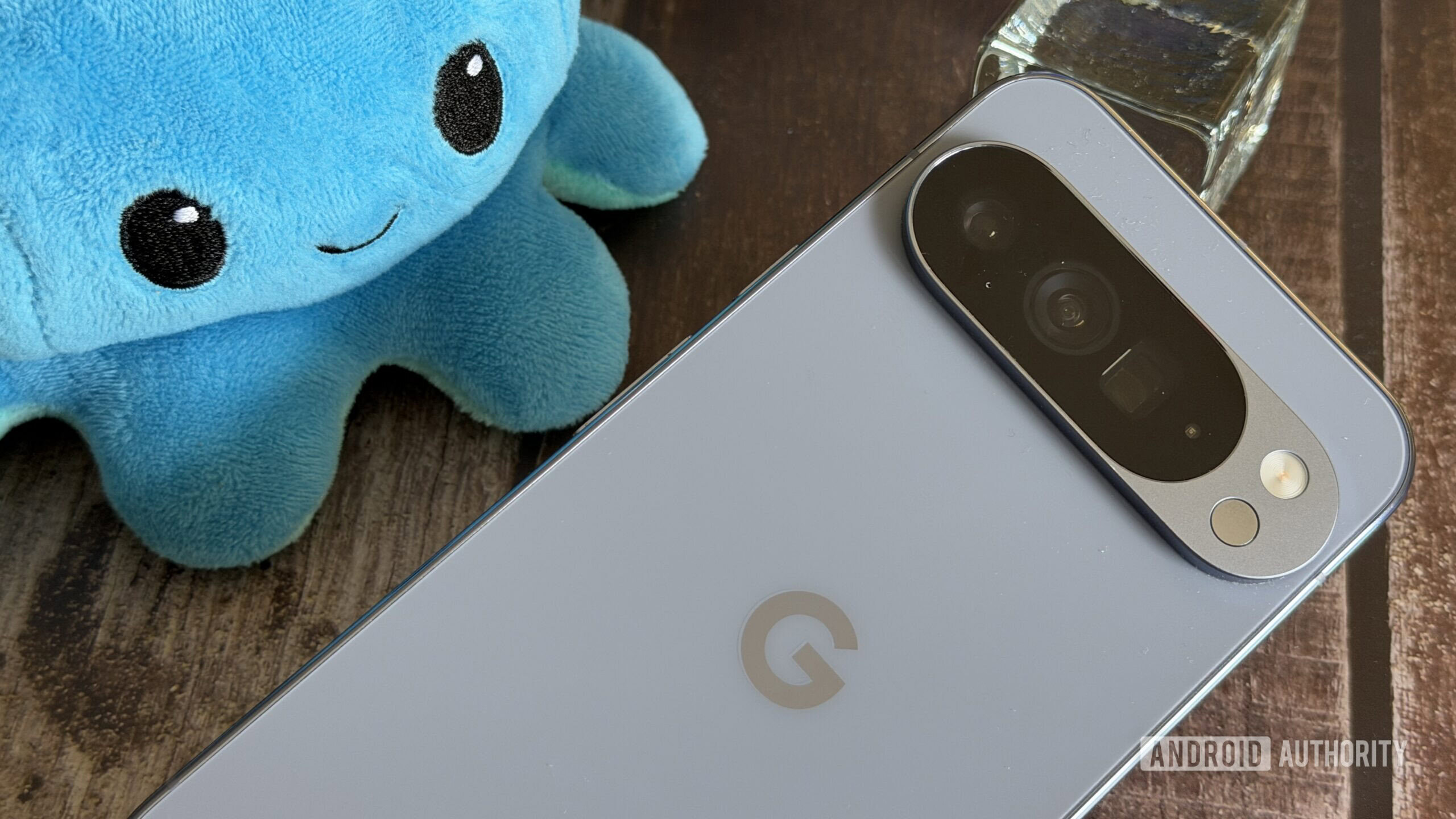 Pixel 10 Pro XL Long-Term Review: Brilliant, But Not for Everyone