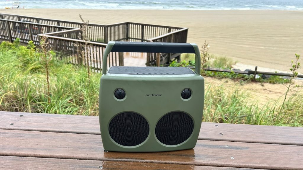 Andover Audio FreePlay vs Bose SoundLink Flex 2: Which Portable Speaker Delivers Real Stereo?
