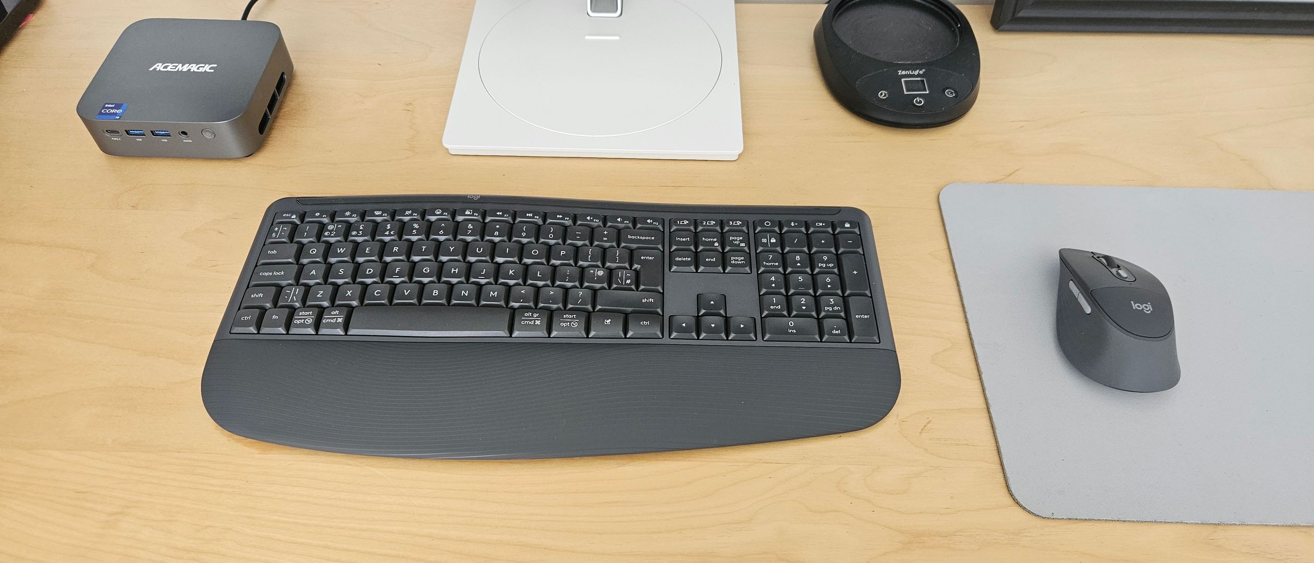 Compact Ergonomic Keyboard and Mouse Combos for Creative Pros