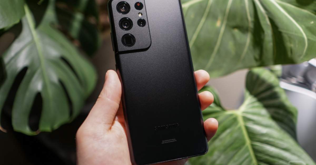 Five Years vs Seven: The New War Over Flagship Phone Updates