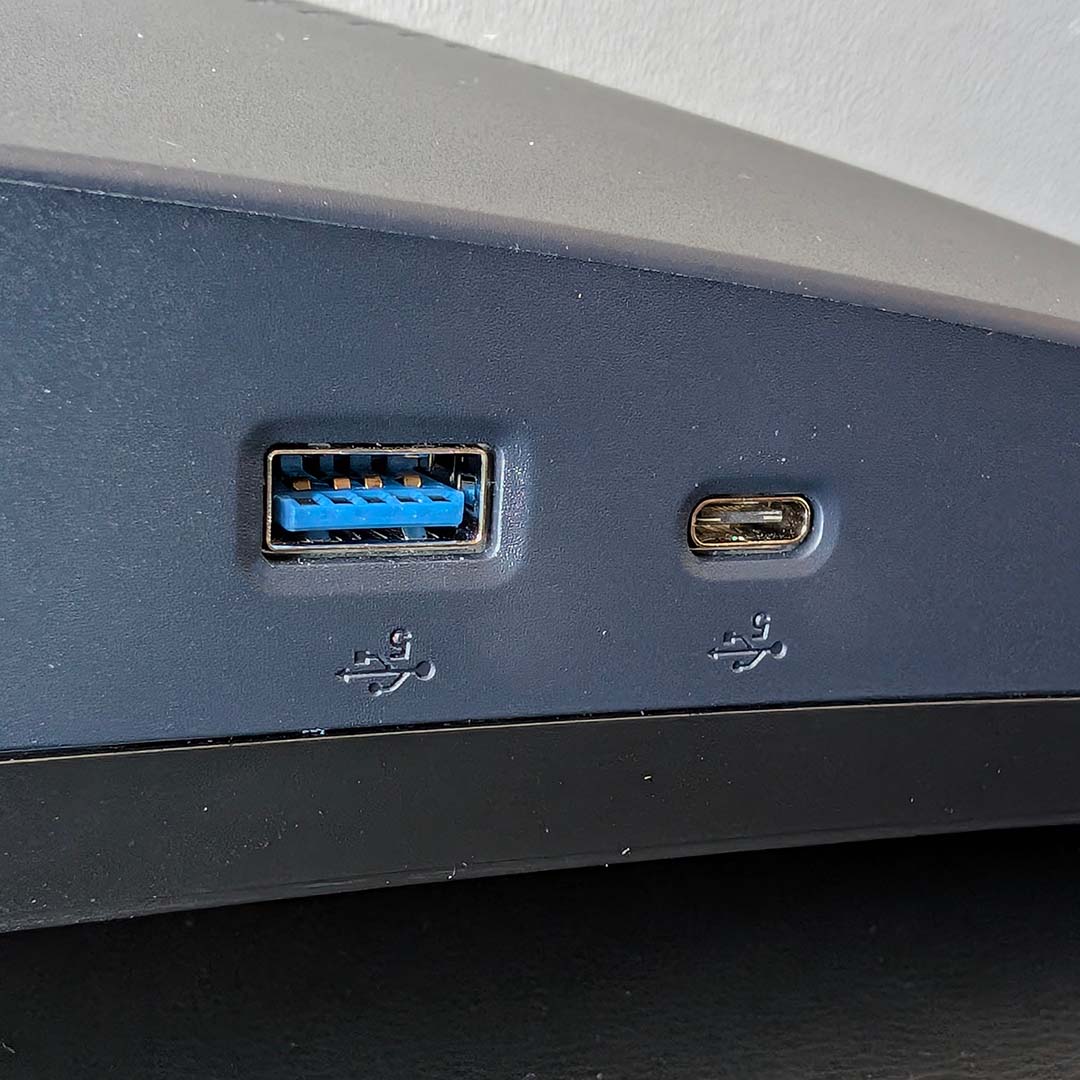 Alienware’s 32-Inch AW3226DM Drops to $299 in Anniversary Line