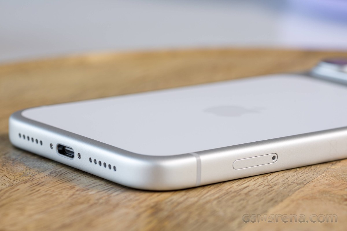iPhone 18 Pro Max Gets Thicker—What That Means for You