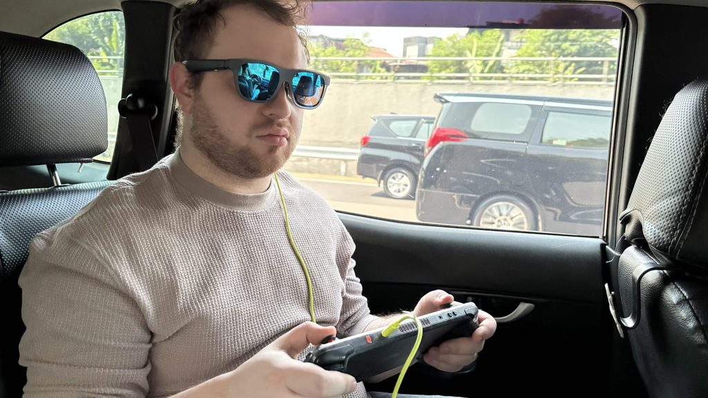XREAL xbx a01+ AR Glasses: A Smart Steam Deck Companion