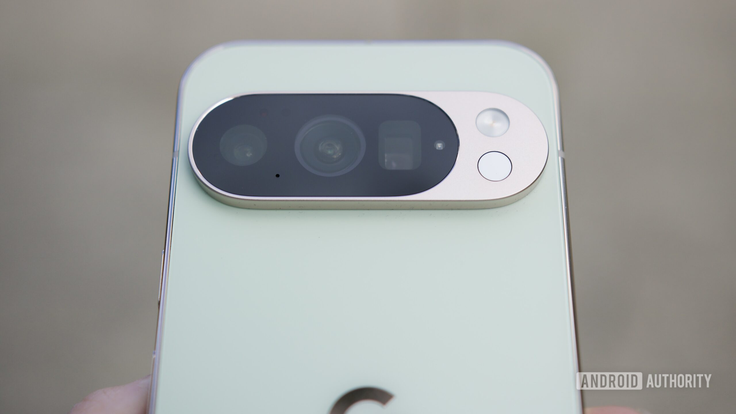 Five Years vs Seven: The New War Over Flagship Phone Updates