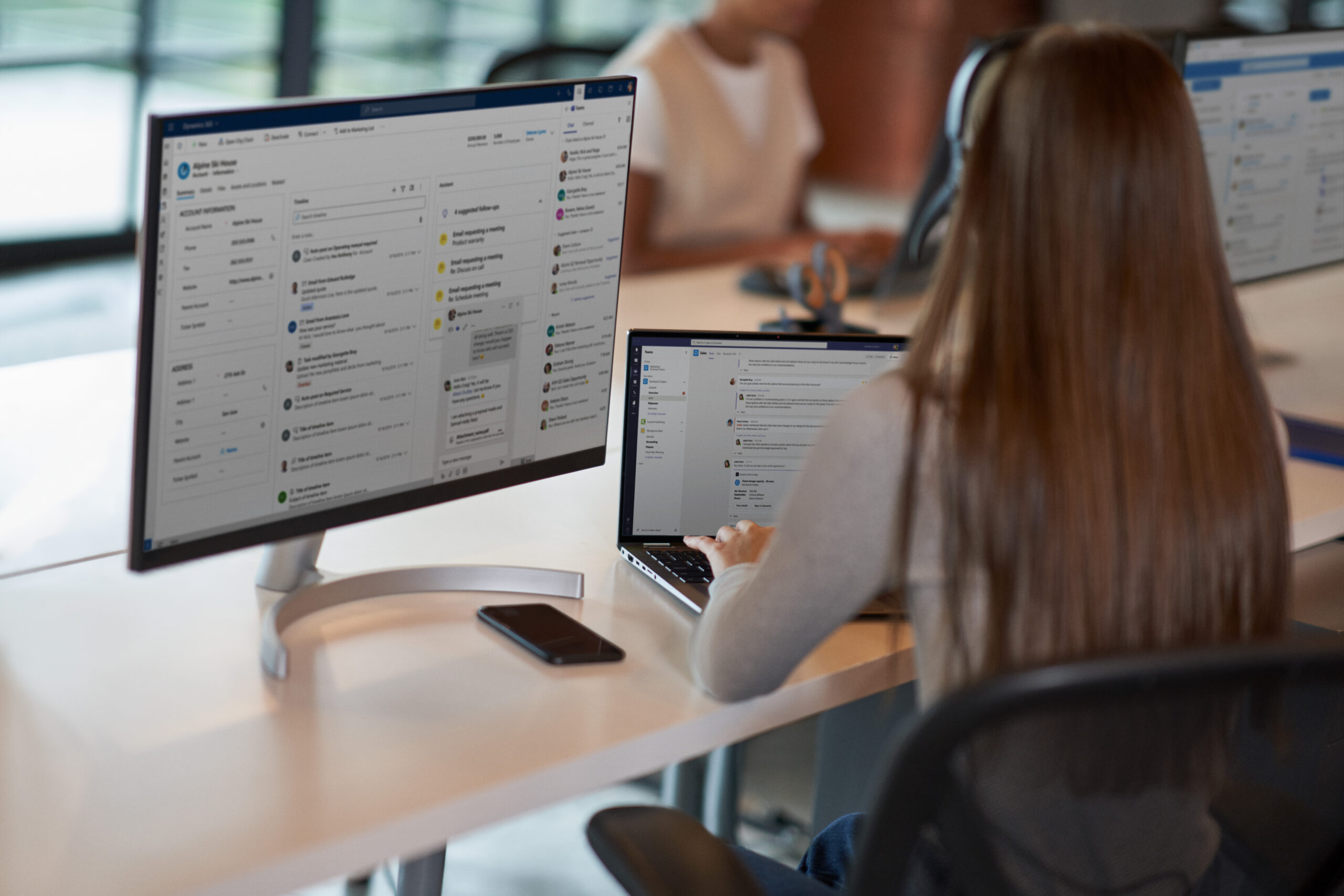Microsoft’s Agentic AI Is Rewriting Sales and Service Work