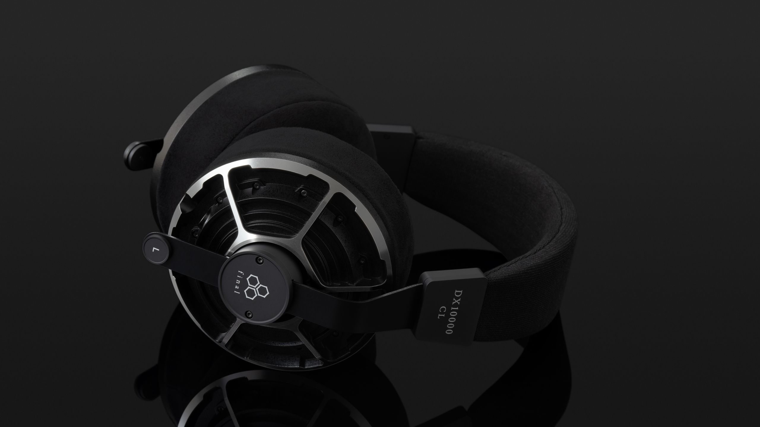 Final DX10000CL Closed-Back Headphones With True Diamond Drivers Reviewed